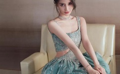 太通透什么都看见了时装视频